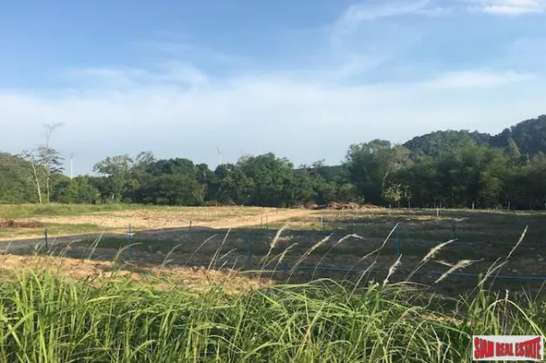 Parcela de Terreno de 2 Rai en Venta Lista para Desarrollar en Sai Thai, Krabi