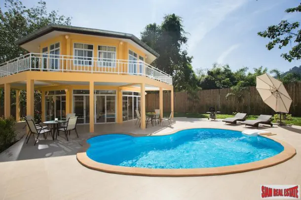 Hermosa y Única Villa con Piscina de Dos Dormitorios y Tres Baños en Venta en Ao Nang, Krabi