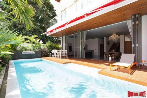 Spettacolare Villa Nuova con Quattro Camere da Letto e Piscina in Vendita in un'Ottima Posizione a Rawai