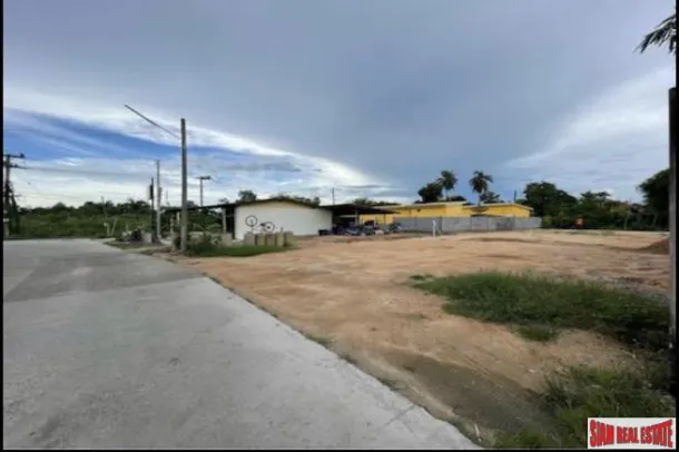 Terrain à Vendre dans la Région du Lac Maprachan à Pattaya