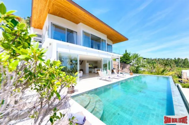 Villa de tres dormitorios y dos plantas con vistas al mar en venta en Bang Por