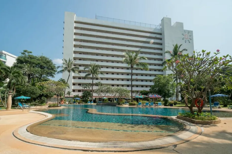 65 m2 Resort-Apartment in Patong Beach - Olympic Pool GYM SPA+ - Phuket Palace Condo Patong