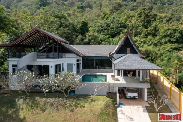 Splendida Villa sulla Costa Orientale con Vista Mare all'Alba in Vendita a Koh Lanta