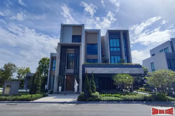 Neue Wohnanlage mit Luxus-Familienhäusern mit 5-6 Schlafzimmern und Clubhauseinrichtungen in Rama9-Krungthep Kritha