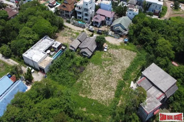 872 m². Satılık Geniş Düz Arazi Parseli, Rawai-Saiyuan. Temizlenmiş ve İnşaata Hazır