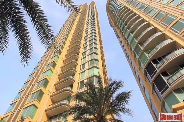Royce Private Residences - 3 Bedrooms and 143 sqm, Asoke, Bangkok