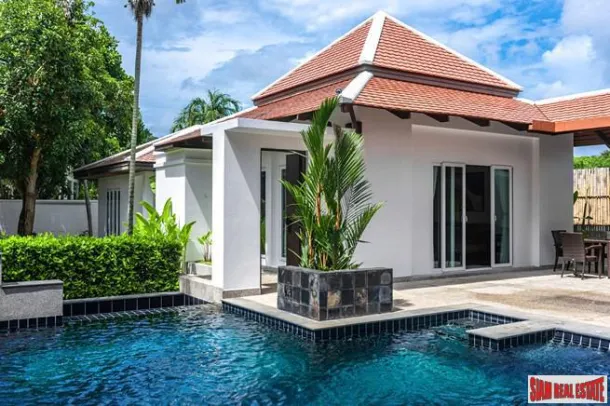 Nuova Casa Stile Bali 3 Camere da Letto con 4 Padiglioni e Piscina Privata in Vendita in Residenziale Recintato a Rawai