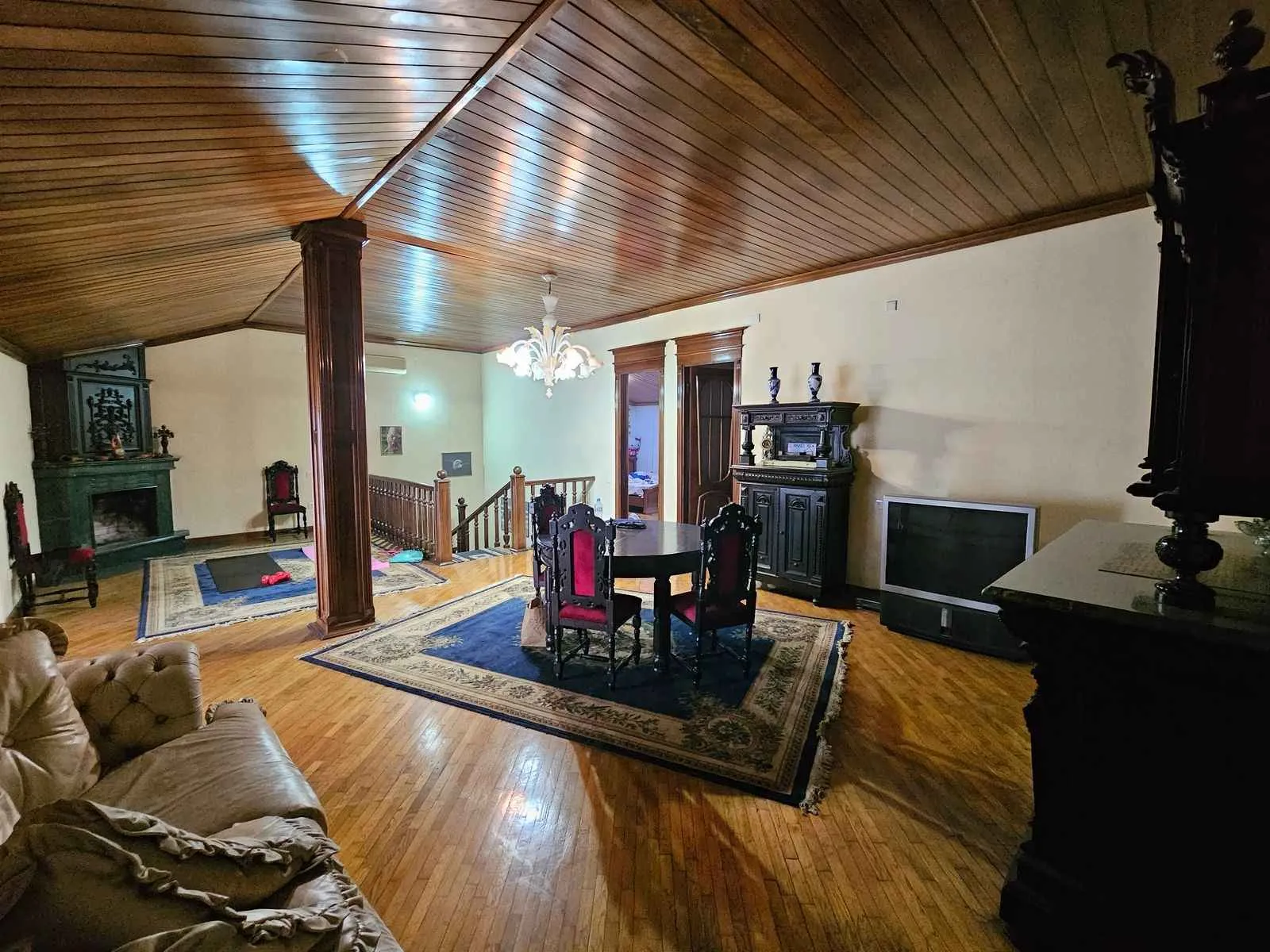 Casa con 5 Camere da Letto a Batumi