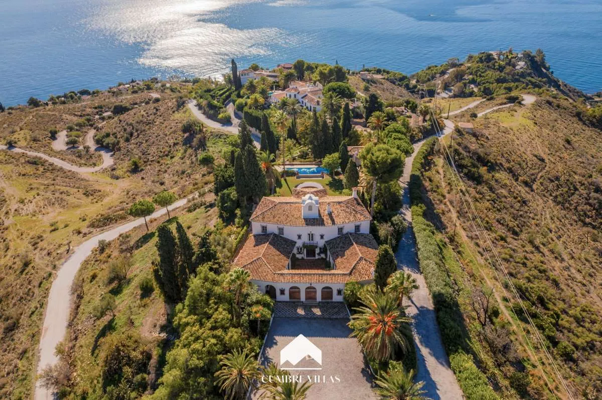 Salobreña'da 10 Yatak Odalı Villa