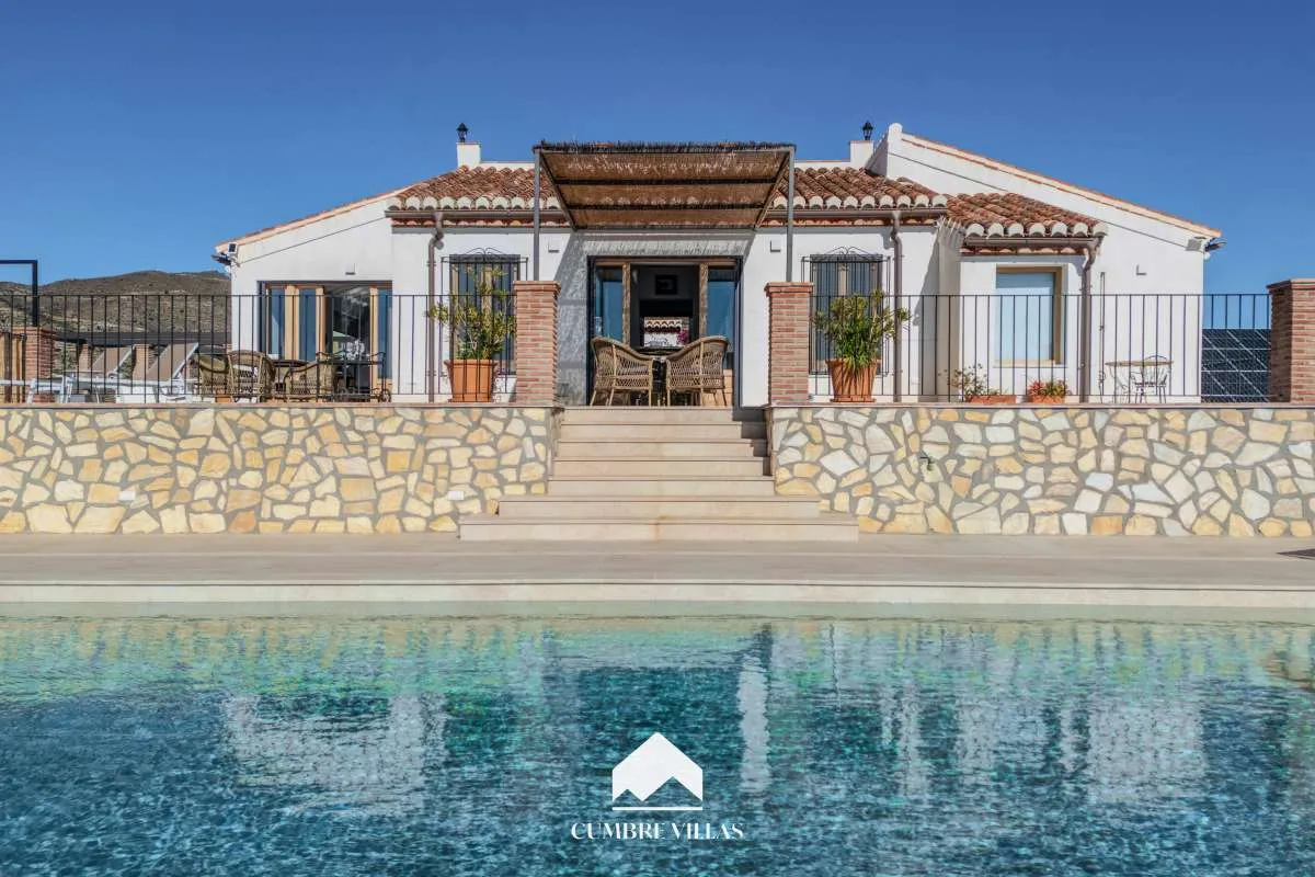 5 Bedroom Villa in Almuñécar