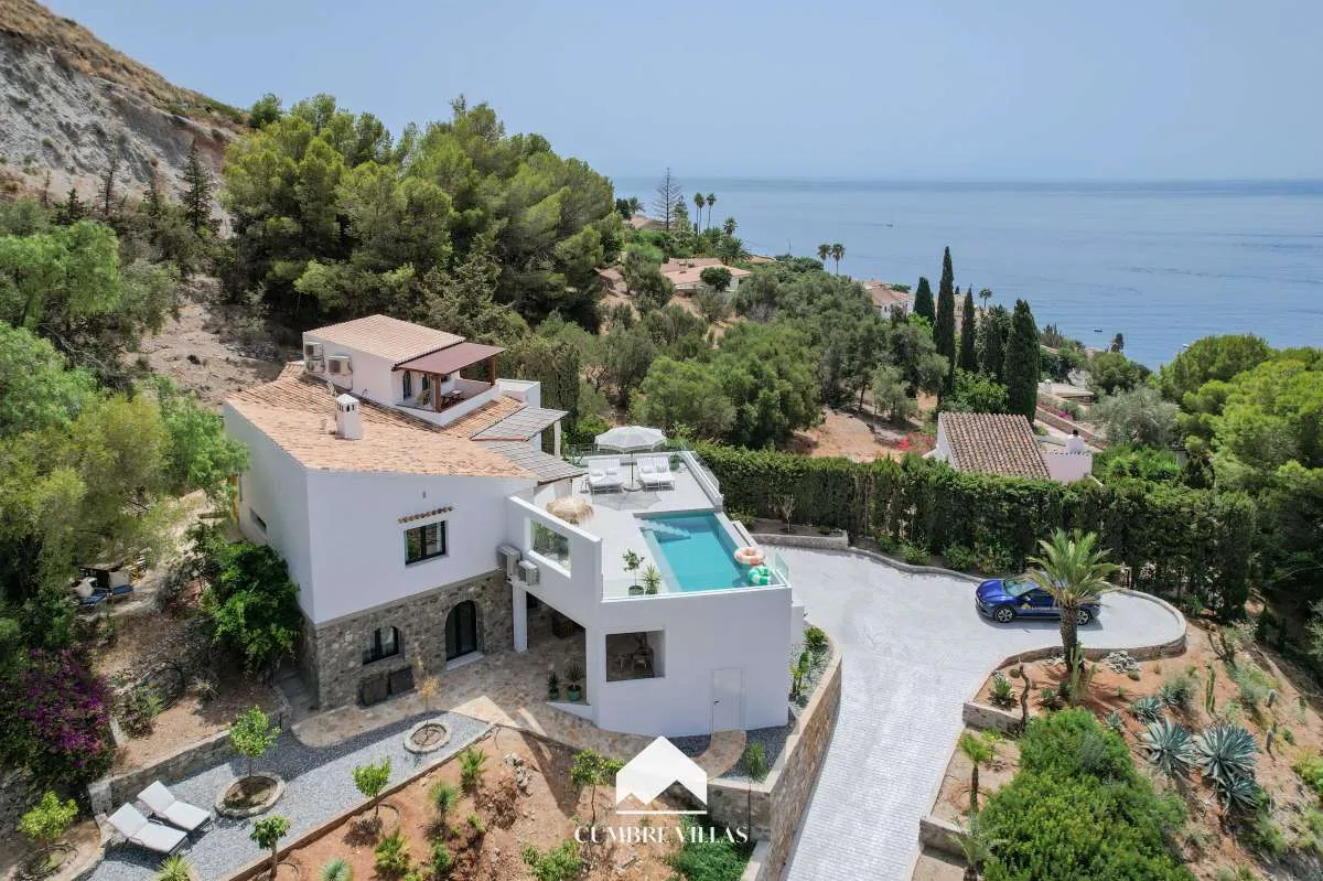 5 Bedroom Villa in Almuñécar