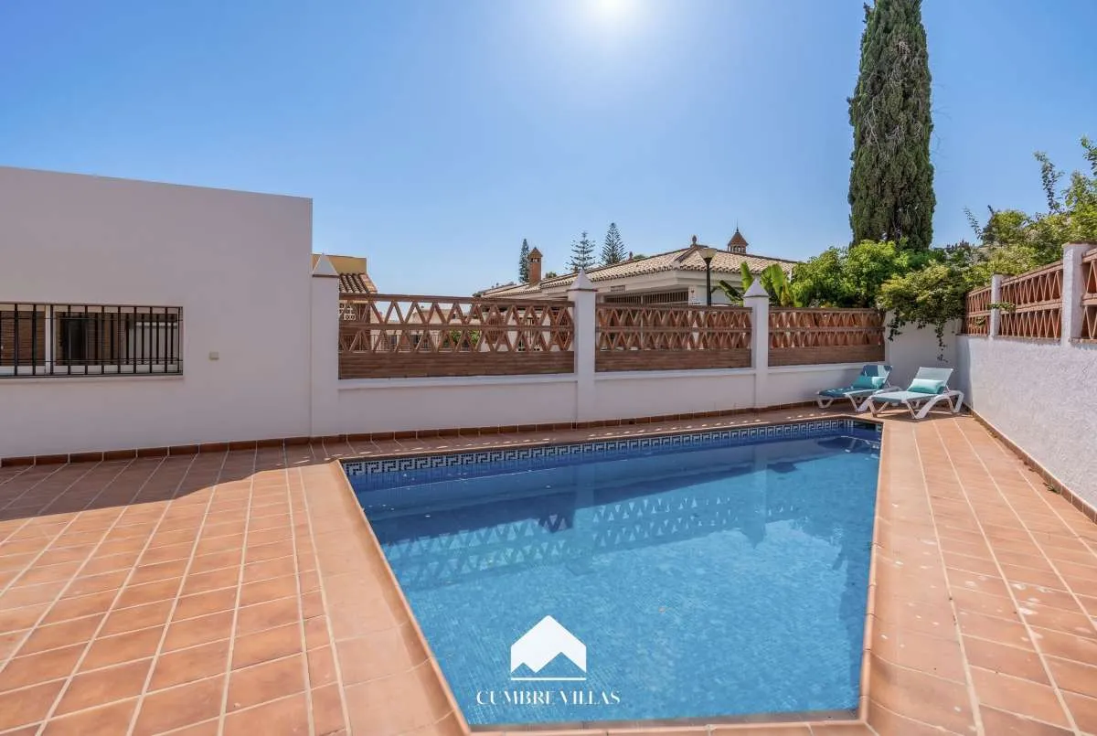 Villa mit 4 Schlafzimmern in Almuñécar