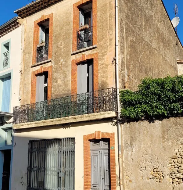 Apartamento de 3 quartos em Saint Genies De Fontedit