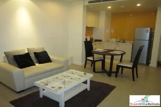 Plaja sadece birkaç adım mesafede kiralık 1 yatak odalı apartman dairesi