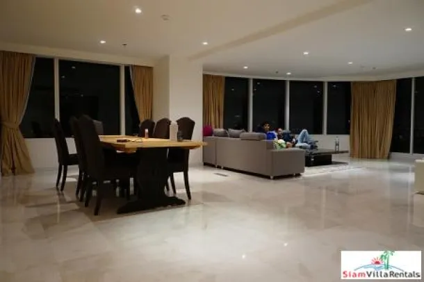 Eight Thonglor Residences - Attico Spazioso con Una Camera da Letto in Affitto a Thong Lor