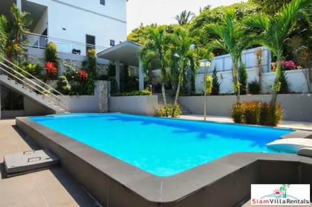 Moderna Casa di Lusso con Vista Mare da 3-5 Camere da Letto a Phuket Town, a 5 minuti da Boat Lagoon per Affitto a Lungo Termine