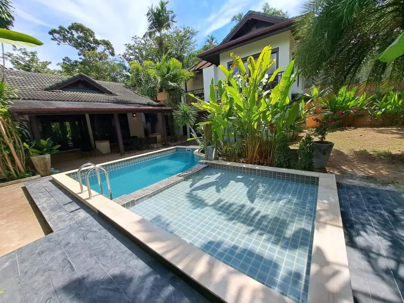 Mangosteen Villa - Elegant Five-Bedroom Private Pool House for Rent in Chalong
