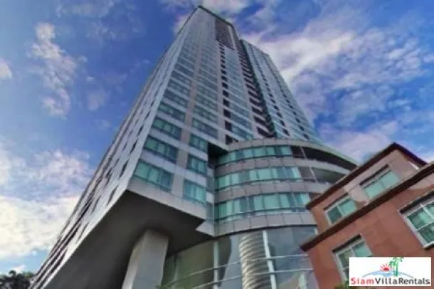 Sky Villas Sathorn - Fantásticas Vistas de la Ciudad desde este Moderno y Espacioso Apartamento de Dos Dormitorios en Si Lom