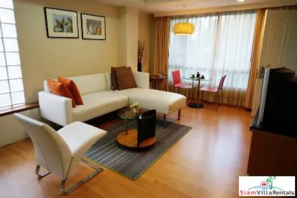 Silom Convent Garden - Amplo Apartamento Contemporâneo de Um Quarto Disponível Agora para Alugar