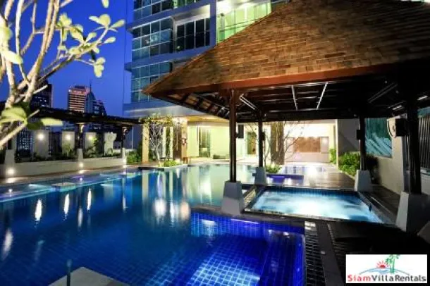 The Prime 11 - Vistas Espectaculares de la Ciudad, Apartamento Grande de Dos Dormitorios en Alquiler cerca de BTS Nana