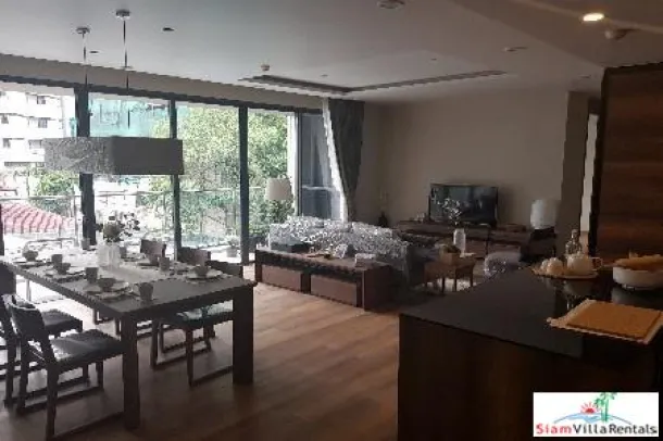 22 Sukhumvit Soi 22 - Elegante Apartamento Nuevo de Tres Dormitorios en Alquiler en Phrom Phong