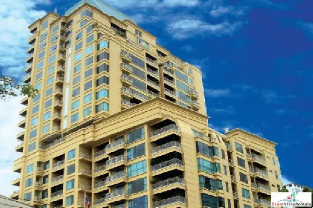 Wilshire Condo Sukhumvit 22 - Amplio Apartamento Contemporáneo de Tres Dormitorios en Alquiler en Sukhumvit 22