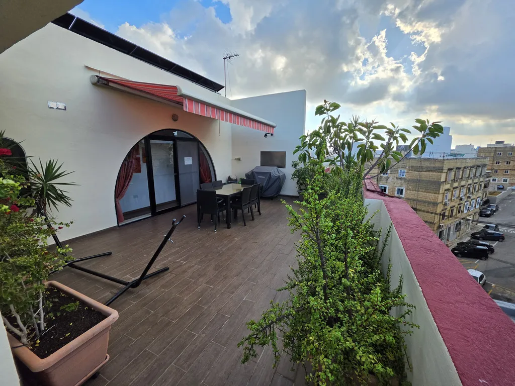 Ta’ Xbiex Penthouse