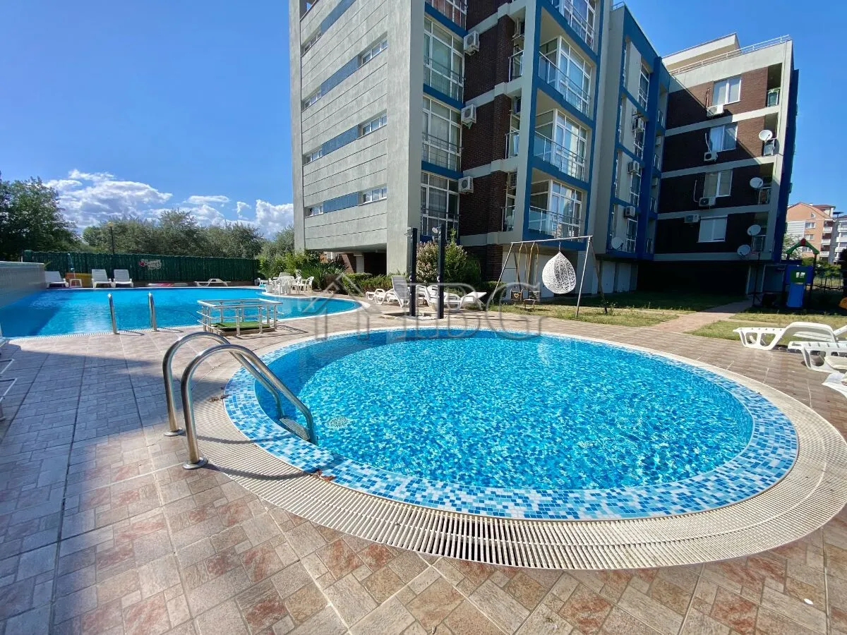 ¡Oportunidad! Apartamento amueblado de 1 dormitorio en Sun City 2, Sunny Beach