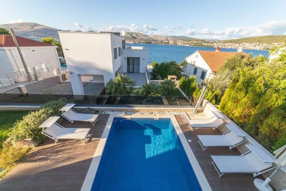 Villa de 6 Dormitorios en Čiovo