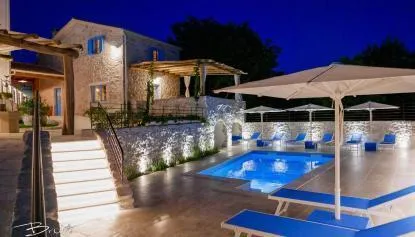 Dobrinj'de 5 Yatak Odalı Villa