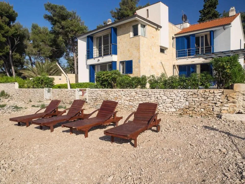 4 Bedroom Villa in Supetar