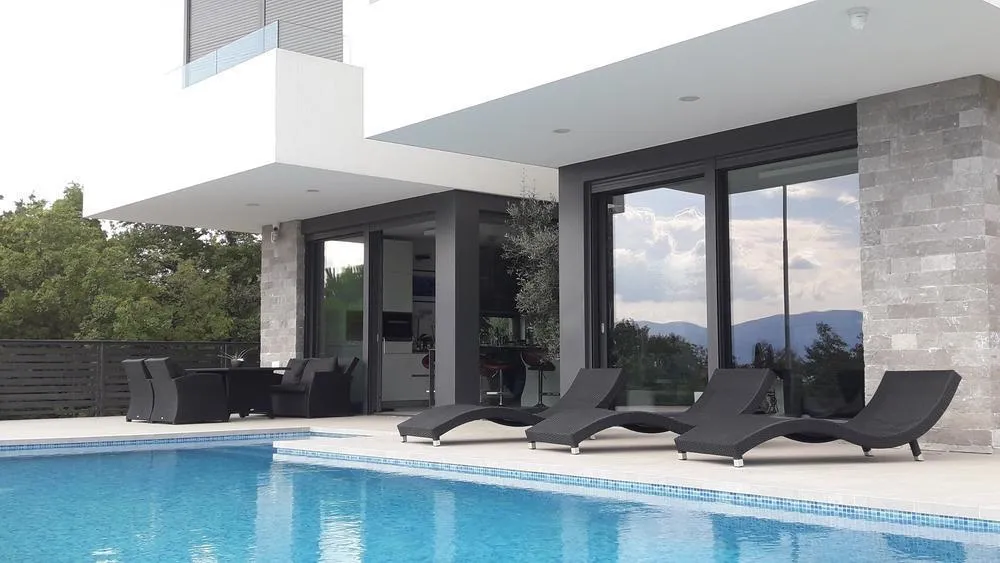 Villa de 6 Chambres à Kostrena