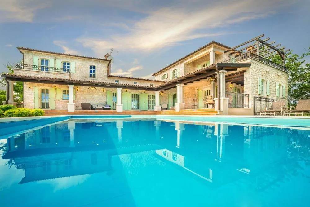 Villa de 3 Dormitorios en Višnjan