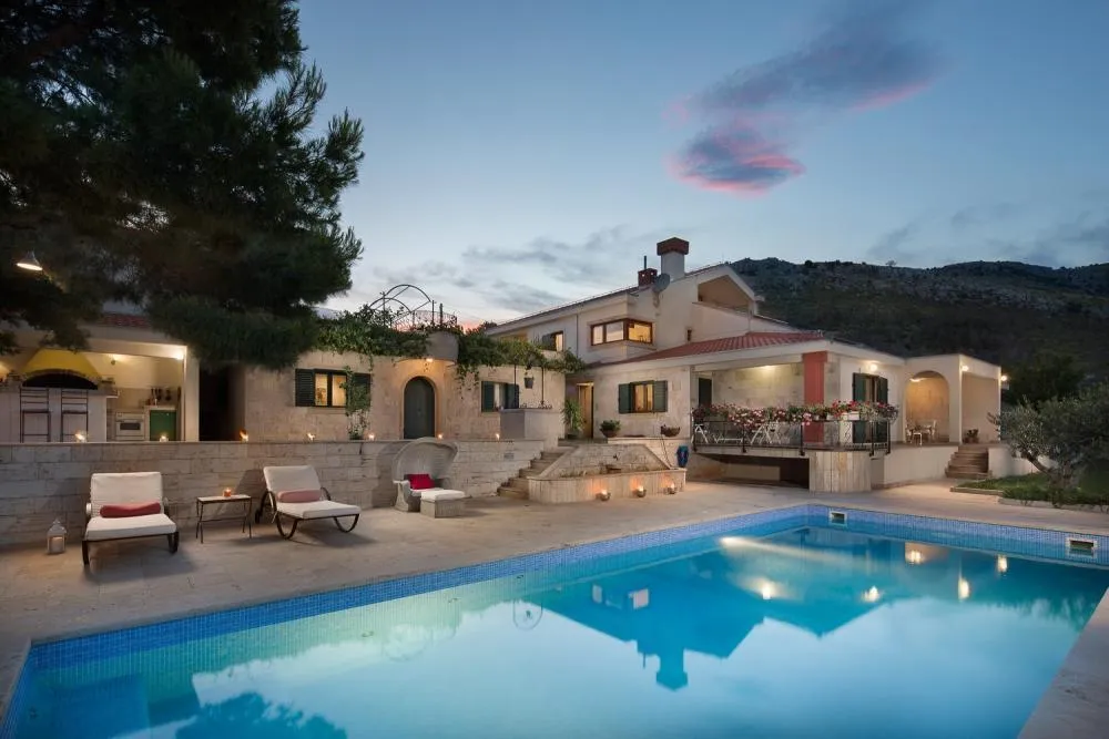 5 Bedroom Villa in Trogir