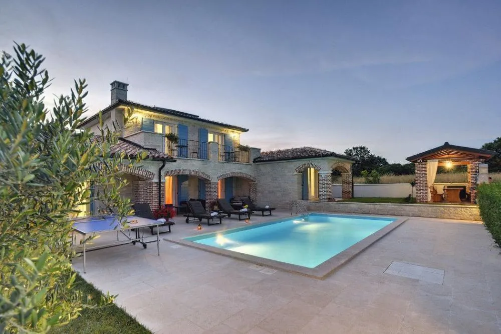 Villa de 8 quartos em Medulin