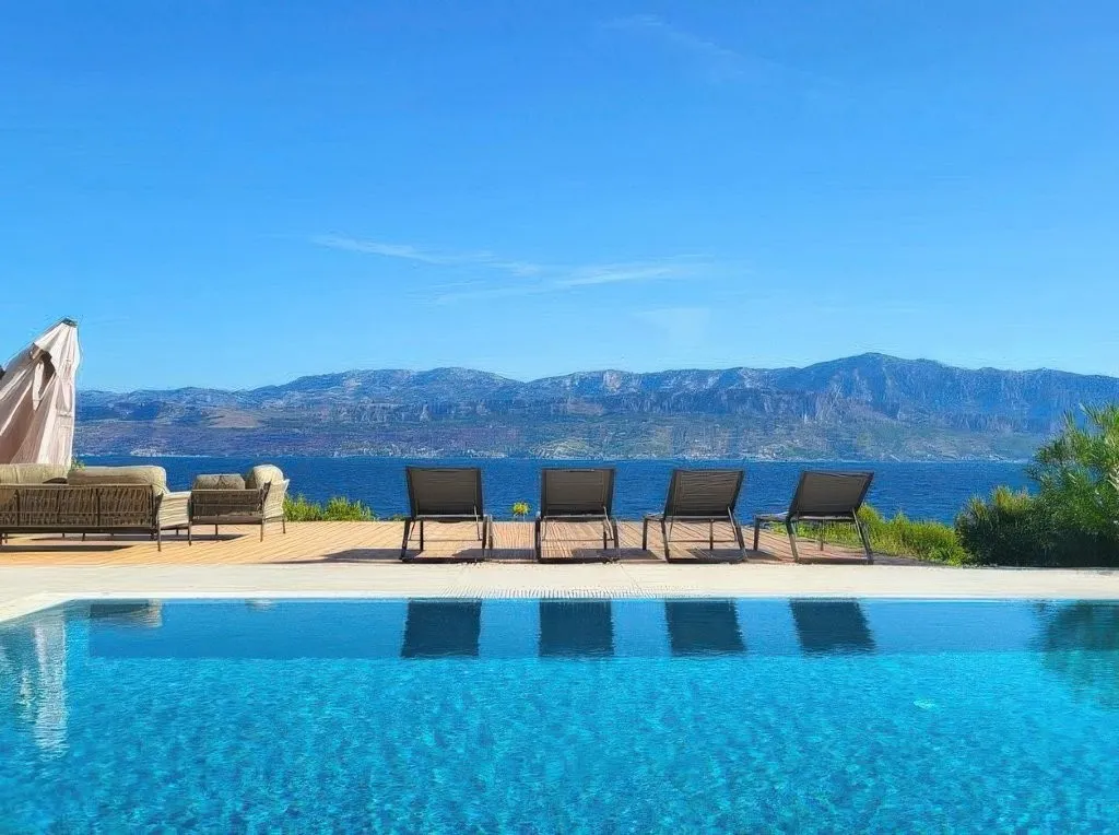 Villa con 4 Camere da Letto a Splitska