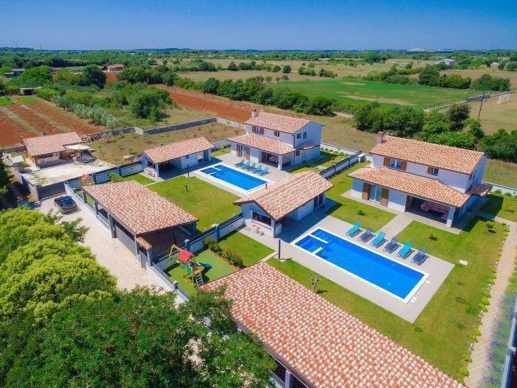 Villa de 6 Dormitorios en Šišan, Ližnjan