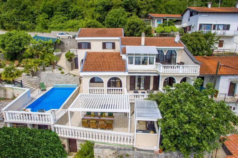 Villa de 8 Chambres à Matulji