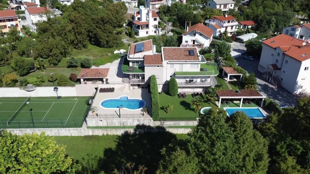 Villa à Pobri