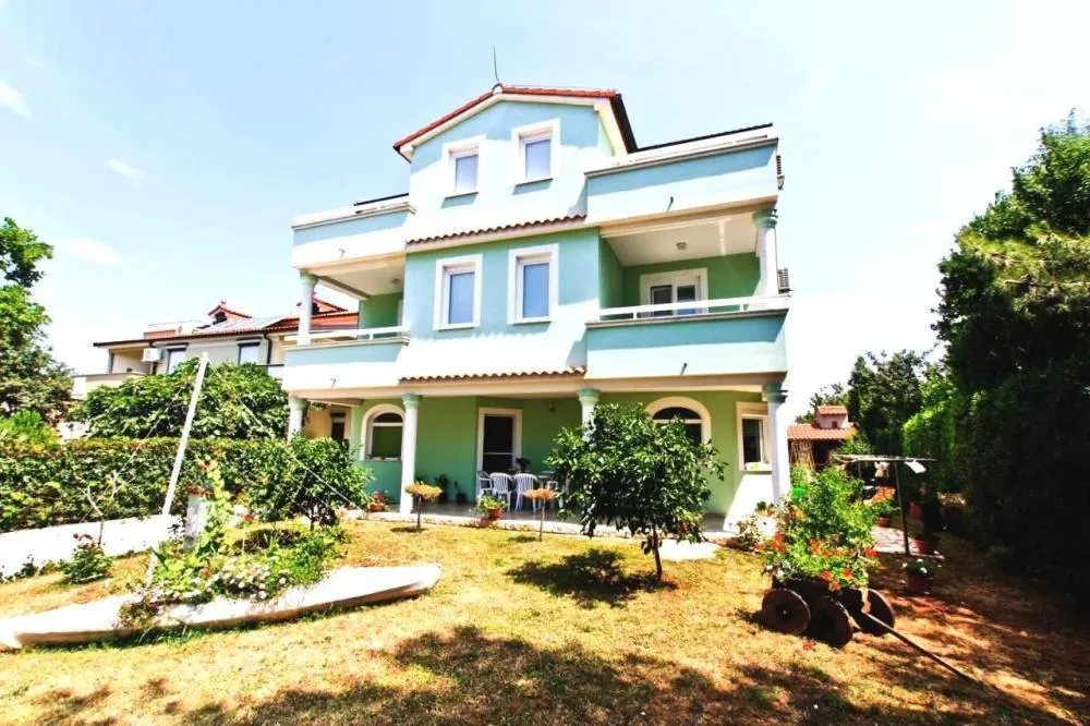 17 Bedroom Other in Medulin
