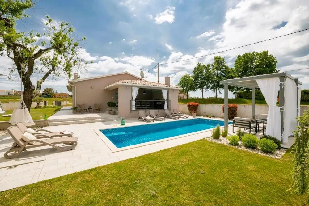 Villa de 3 Dormitorios en Grandići, Barban