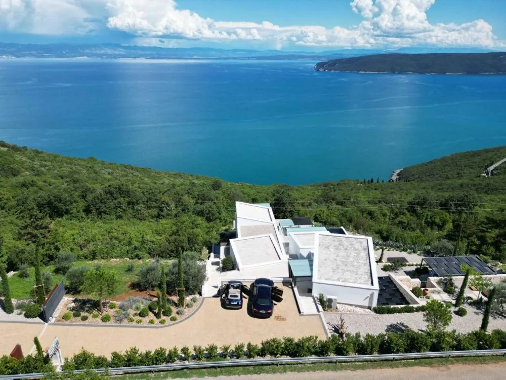 Villa de 5 Dormitorios en Sveta Jelena, Mošćenička Draga