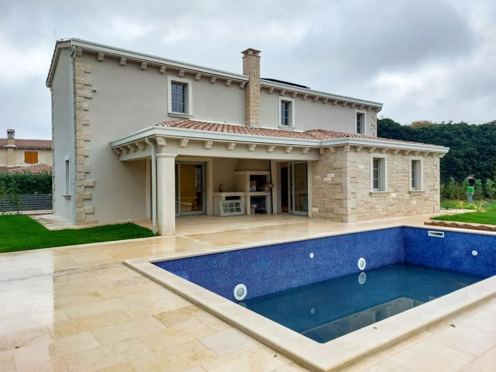 Villa mit 4 Schlafzimmern in Barban