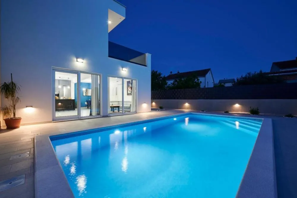 Villa 4 Chambres à Split
