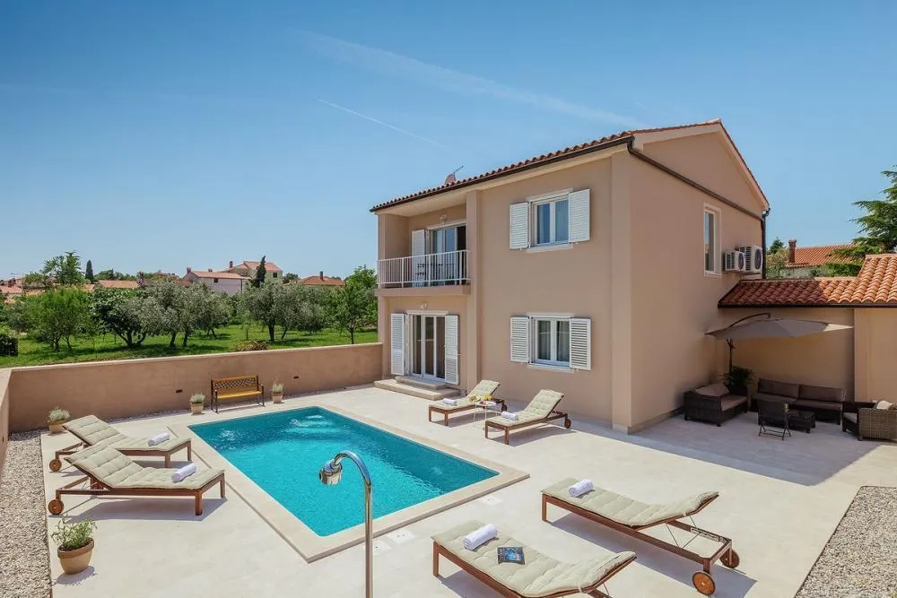 4 Bedroom Villa in Štinjan, Pula