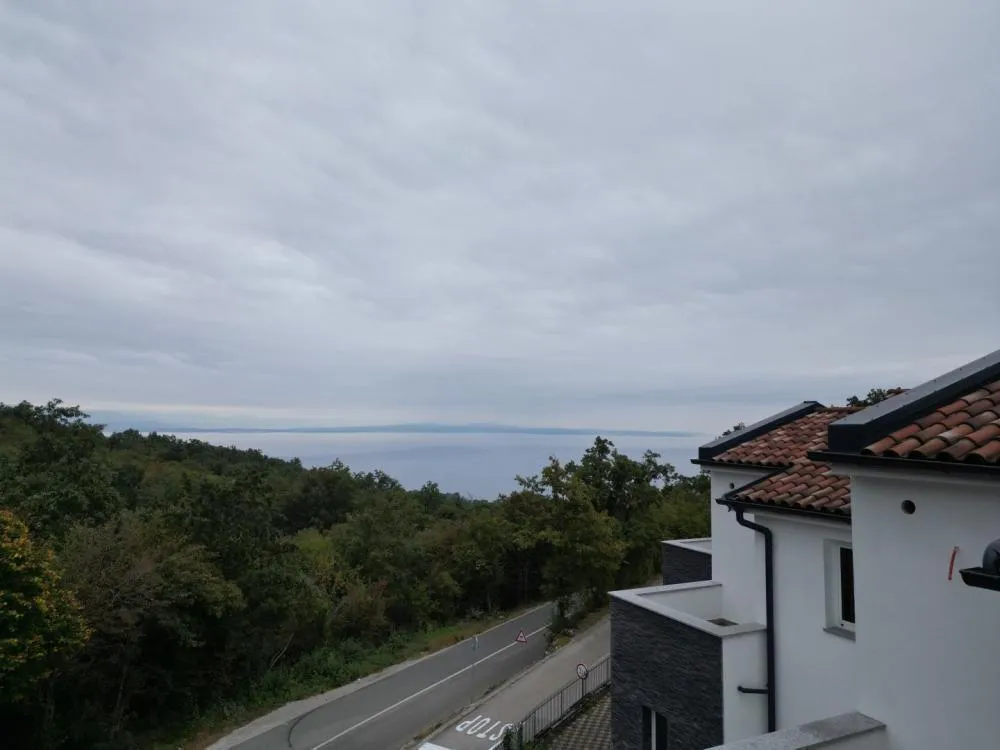 Moradia de 10 Quartos em Poljane, Opatija