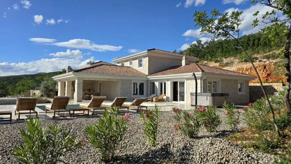 Moradia T4 em Jadranovo, Crikvenica