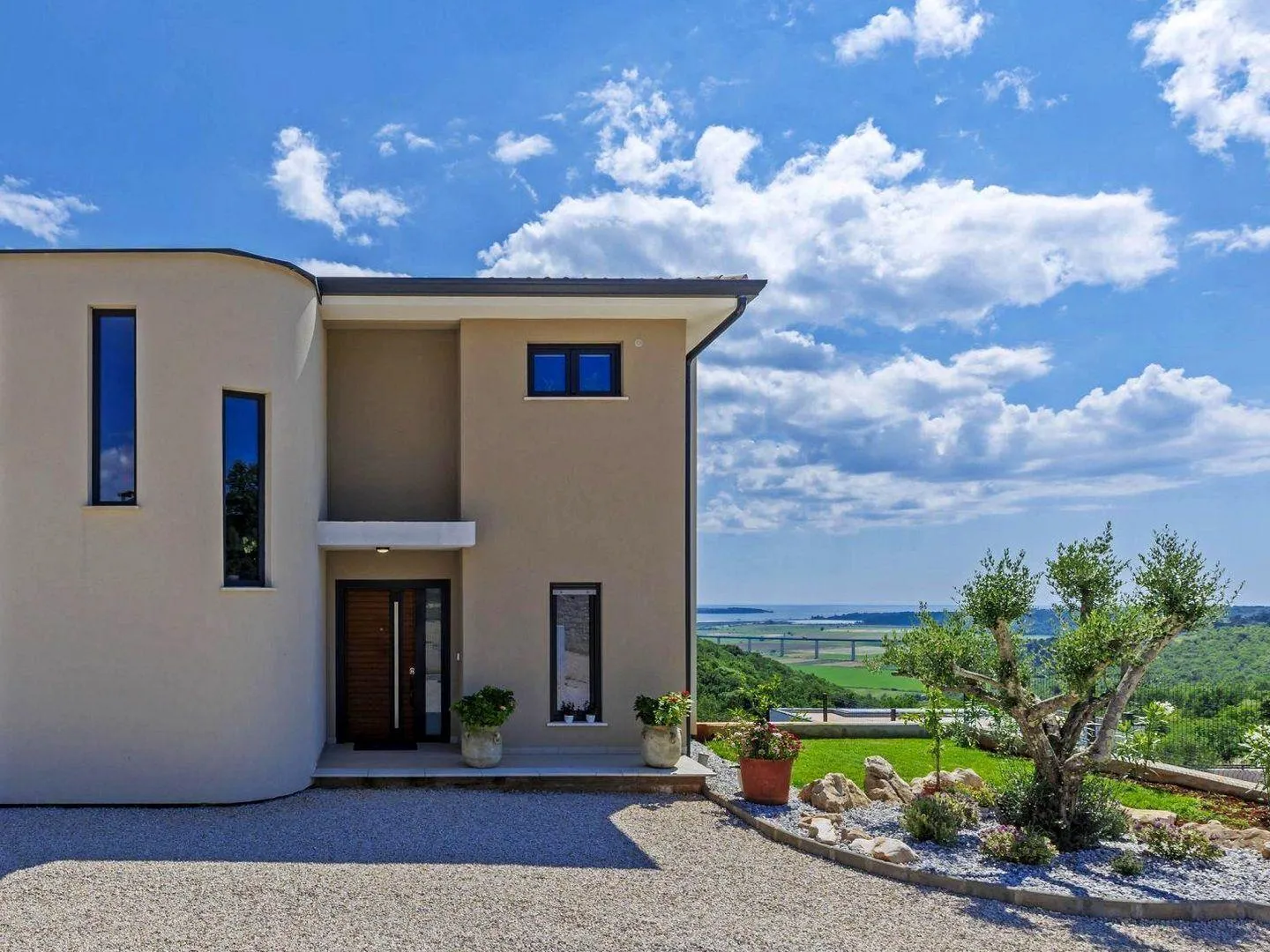 Villa de 9 Dormitorios en Brtonigla