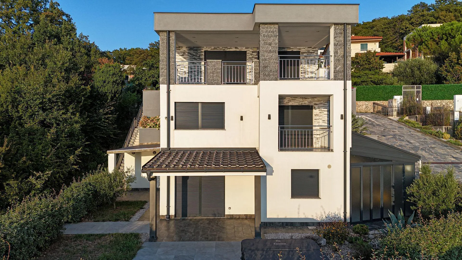 5 Bedroom Villa in Omišalj