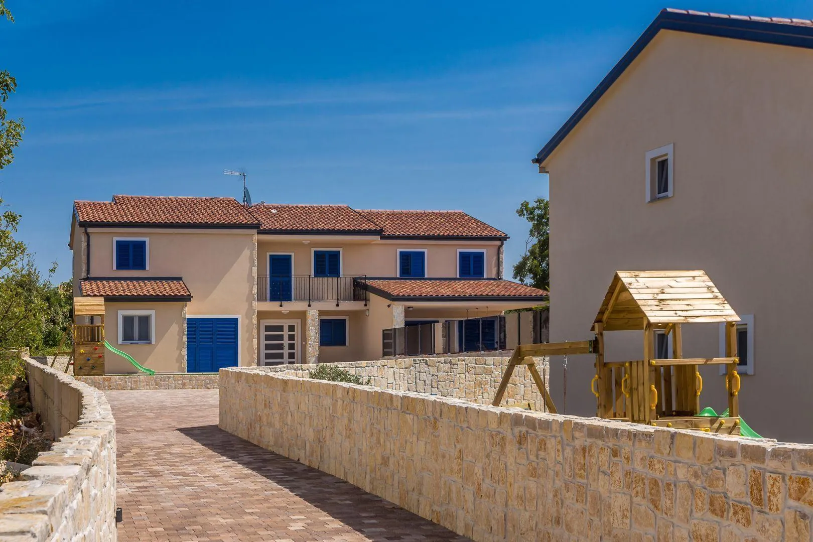 Moradia T5 em Kras, Dobrinj